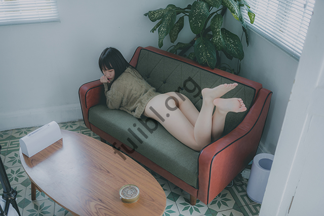 微博极品福利姬@柚木VIP图包-厦门民宿[35P/417M]