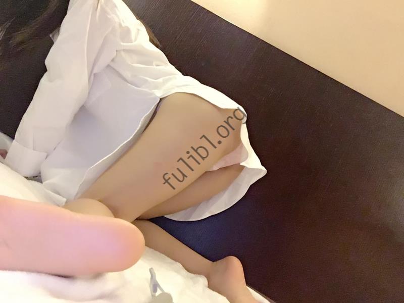 首发 微博福利姬@武藤幽兰VIP图包之白色衬衫[50P+1V/51M]