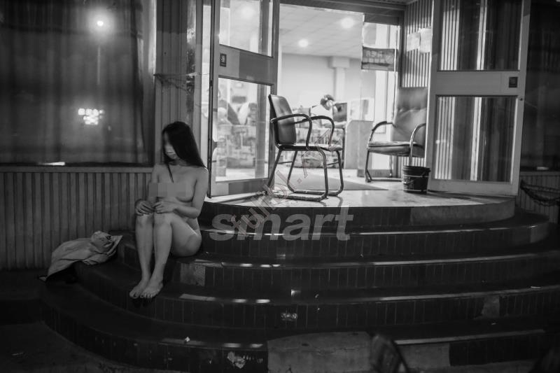 极限裸露&捆绑@slavesmart 尺度作品集 无修正原版[225P/141M]