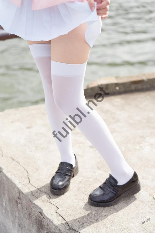 喵写真 - PR15-010 海边游玩的白丝JK[66P/571M]