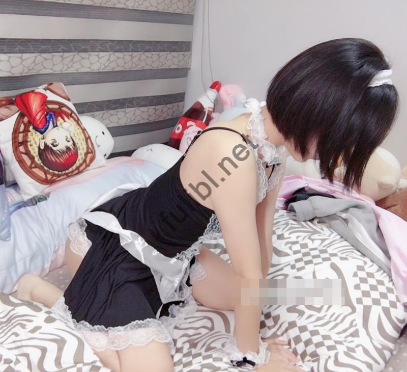 福利姬@小奈奈 - 女仆装+白丝内衣 2套合集[127P+2V/177M]