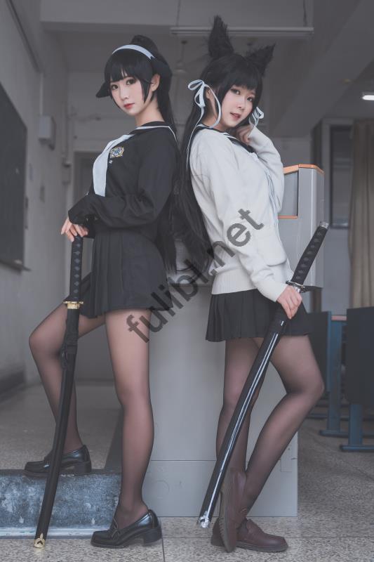 极品coser@面饼仙儿7套 作品无修正合集[284P+1V/6.33G]