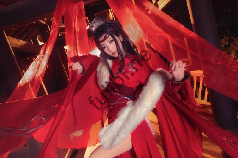 高质量coser@弥音音 写真作品31套原版合集[454P/3.79G]