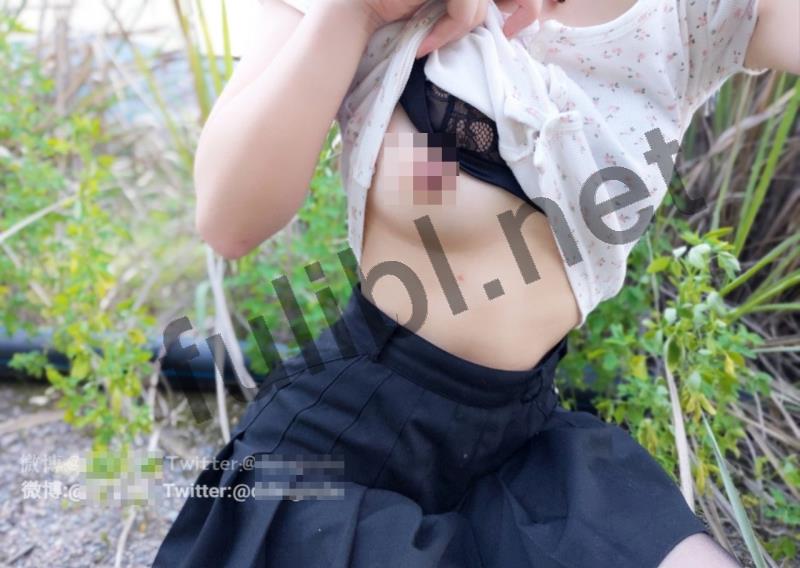 白虎福利姬@丁丁点 尺度私拍视图合集[37P+3V/1.09G]